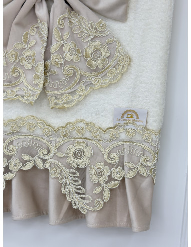 ASCIUGAMANI IN SCATOLA