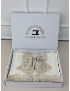 ASCIUGAMANI IN SCATOLA 2