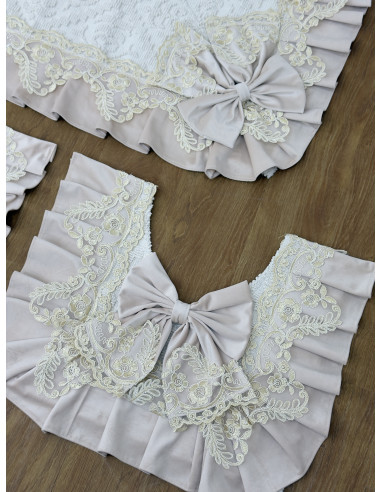 TRIS TAPPETI IN SCATOLA