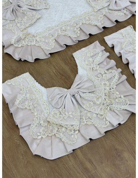 TRIS TAPPETI IN SCATOLA