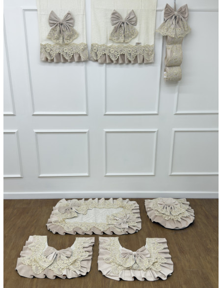 SET POEMA:  TRIS TAPPETI COPPIA DI ASCIUGAMANI COPRI WATER E ROTOLO