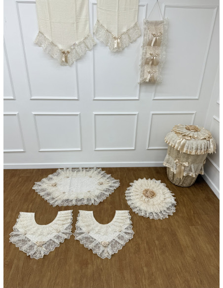 SET PUREZZA: TRIS TAPPETI C.WATER P.ROTOLO C.ASCIUGAMANI E C.CESTA