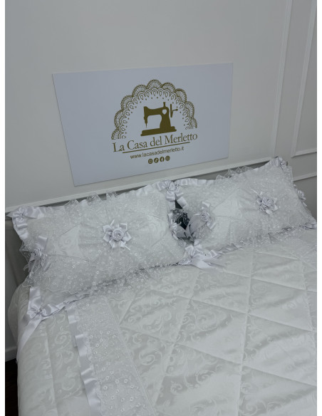 SET SPOSA TRAPUNTA GUANCIALI TRIS CENTRI CUSCINO E TAPPETO