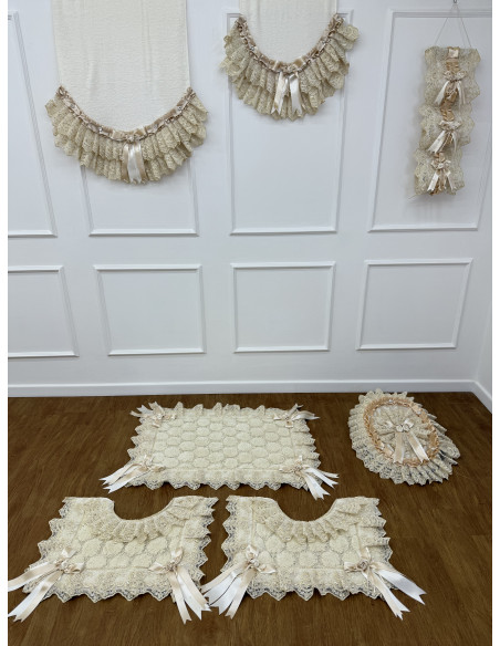 SET AURA: TRIS TAPPETI C.WATER P.ROTOLO E C.ASCIUGAMANI