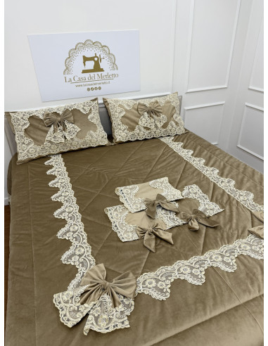 SET PIUMONE INCANTO REBRODE’ TRIS...