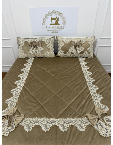 SET PIUMONE INCANTO REBRODE’ TRIS...