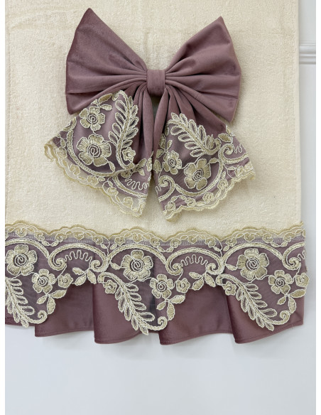 ASCIUGAMANI IN SCATOLA