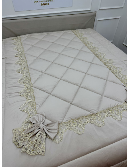 SET PIUMONE INCANTO REBRODE’ E TRIS CENTRI