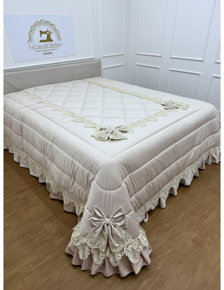 SET PIUMONE INCANTO REBRODE’ E TRIS CENTRI