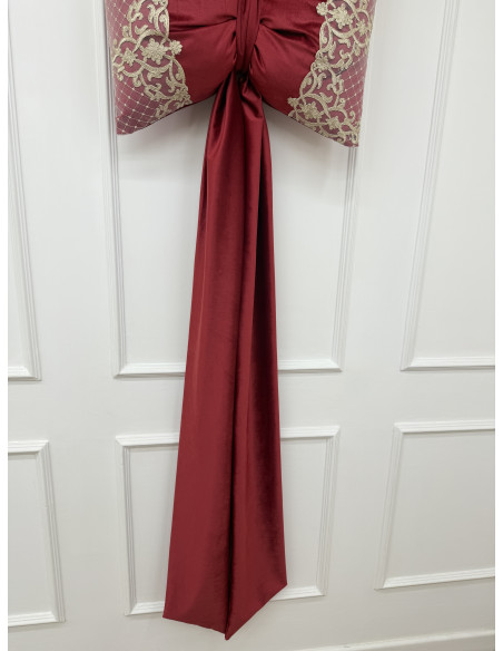 FIOCCO PER ALBERO IN VELLUTO ROSSO CON PIZZO ORO - ALTEZZA 160CM