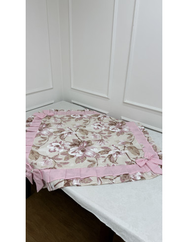 QUADRATO PETALI DI ROSA