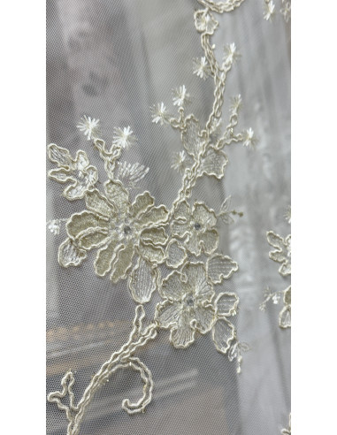 TENDA IN TULLE RICAMATO AVORIO CON...