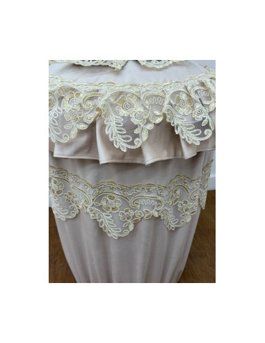 COPRICESTA VELLUTO AVORIO E REBRODE’