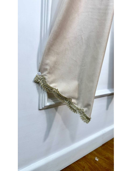 FIOCCO IN VELLUTO AVORIO CON PIZZO ORO - ALTEZZA 160CM